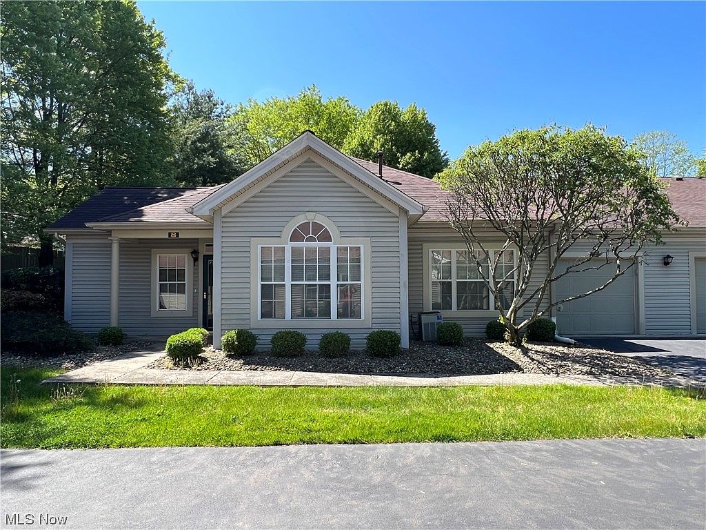 8 Woodland Chase Blvd, Niles, OH 44446 Zillow