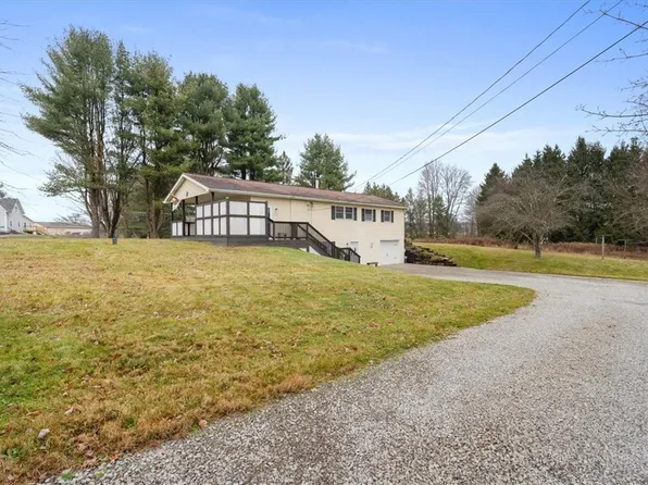 173 Amsterdam Rd, Grove City, PA 16127