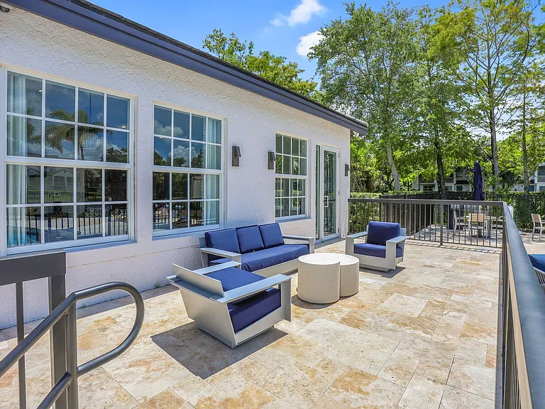 St. Tropez Townhomes & Villas — Photo 14
