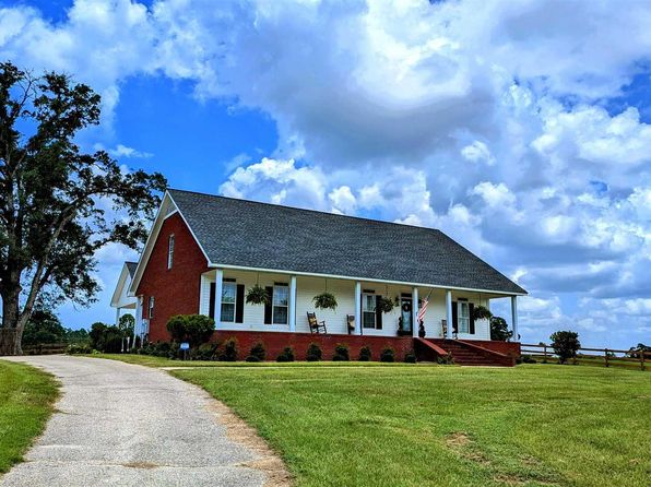 9175 Saint Stephens Ave, Millry, AL 36558