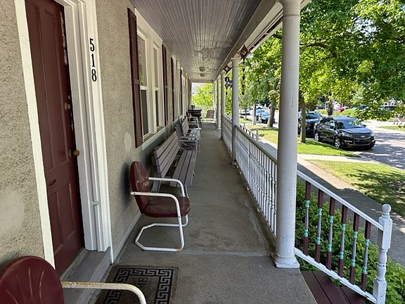 3rd image of 516 Park St #516