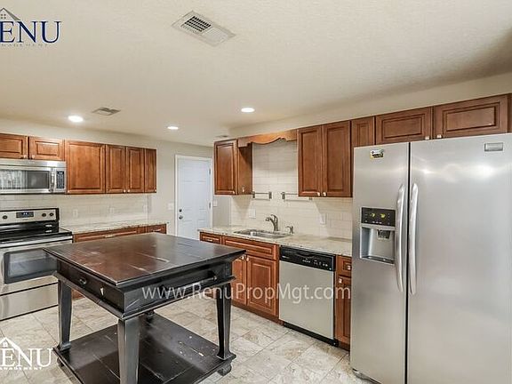 4th image of 516 Kevin Dr