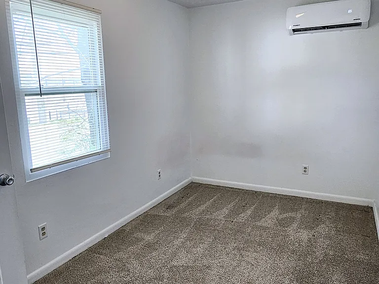 1212 Byrne Ave #A — Photo 8