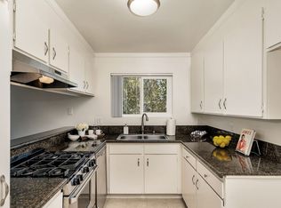 2201 Pacific Ave APT 1A, Costa Mesa, CA 92627