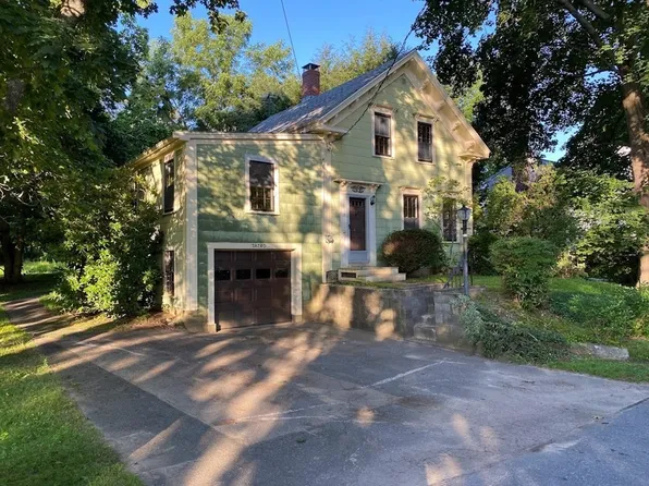 17 Mechanic St, West Newbury, MA 01985