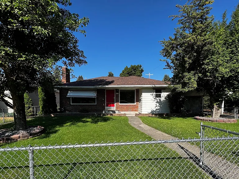 5511 N Whitehouse St — Photo 1
