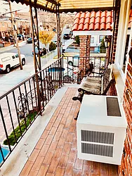 Rented by Zikos Realty Services