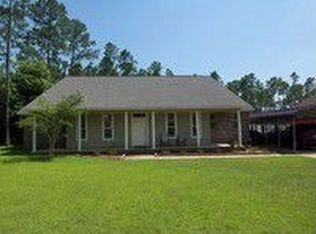 1613 Fairway Dr, Gautier, MS 39553