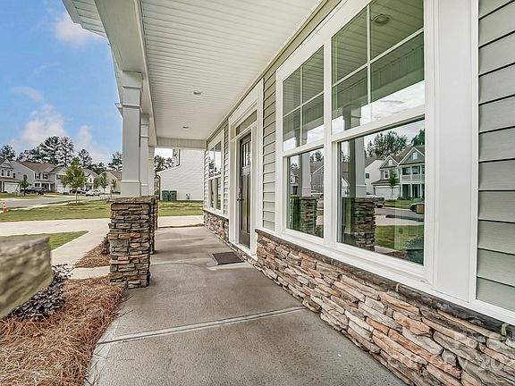 3rd image of 2177 Windley Dr Lot 7-02
