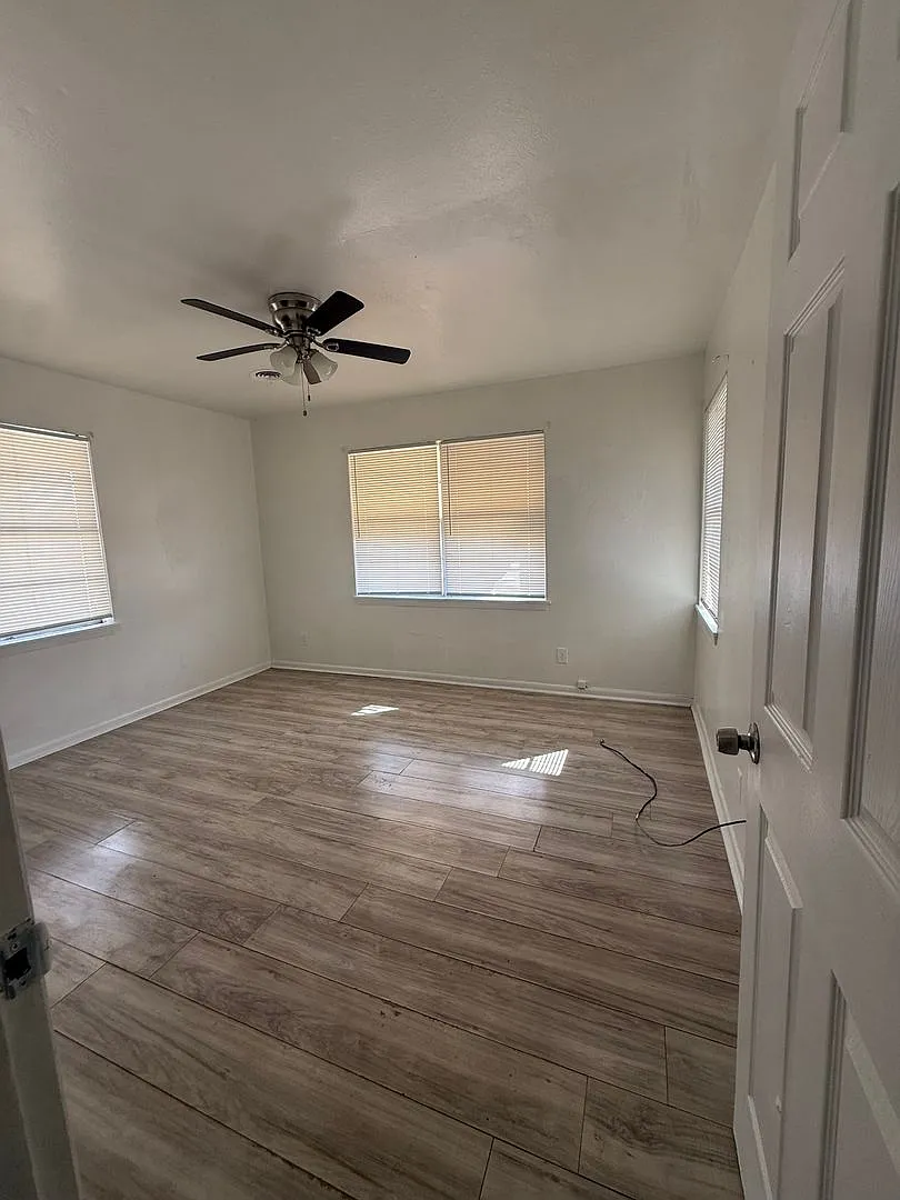 803 Safady Ave — Photo 3