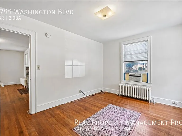 2799 Washington Blvd — Photo 19