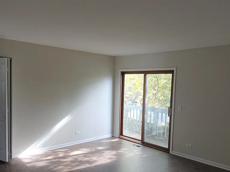 358 College St #C — Photo 7