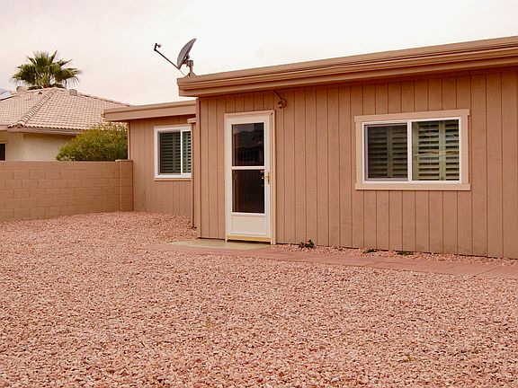 5th image of 25843 S New Town Dr