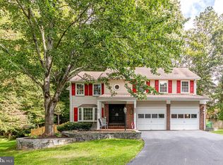 6553 Rockland Dr, Clifton, VA 20124