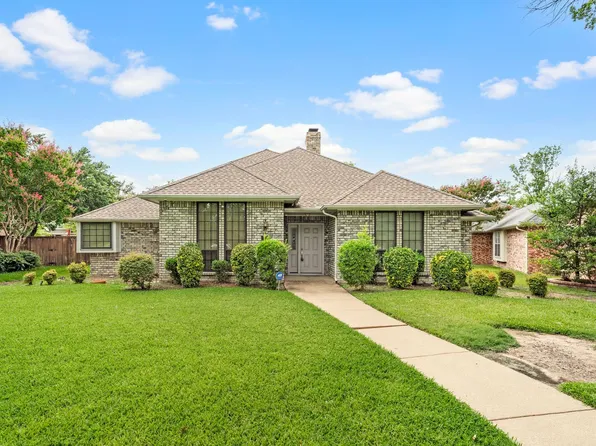 316 Meadowood Ln, Coppell, TX 75019