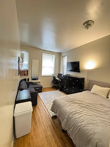 329 E 63rd St #1F Photo 1 329 E 63rd St #1F Photo 1