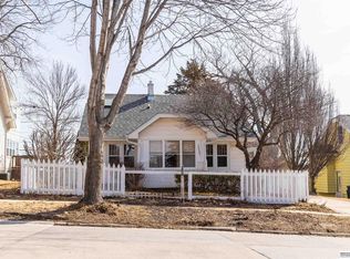 1327 S 52nd St, Omaha, NE 68106