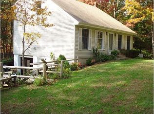 30 W Neck Rd, Southampton, NY 11968