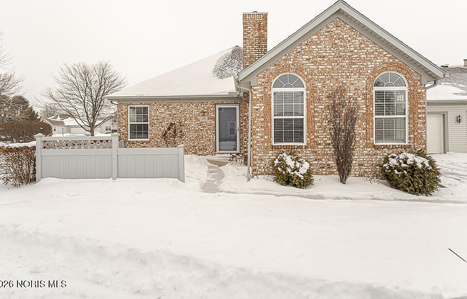 1st image of 45 Foxgate Cir W