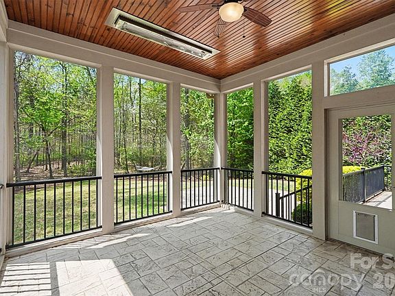 2nd image of 17909 Nodghia Cir