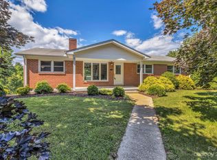 779 Jupiter Rd, Weaverville, NC 28787