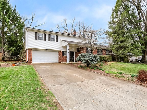 2nd image of 7968 Hoover Ln