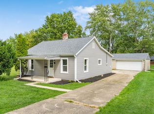 1392 Crest Rd, Reynoldsburg, OH 43068