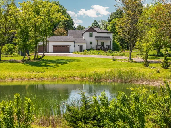 980 Serenity Way, Ann Arbor, MI 48103
