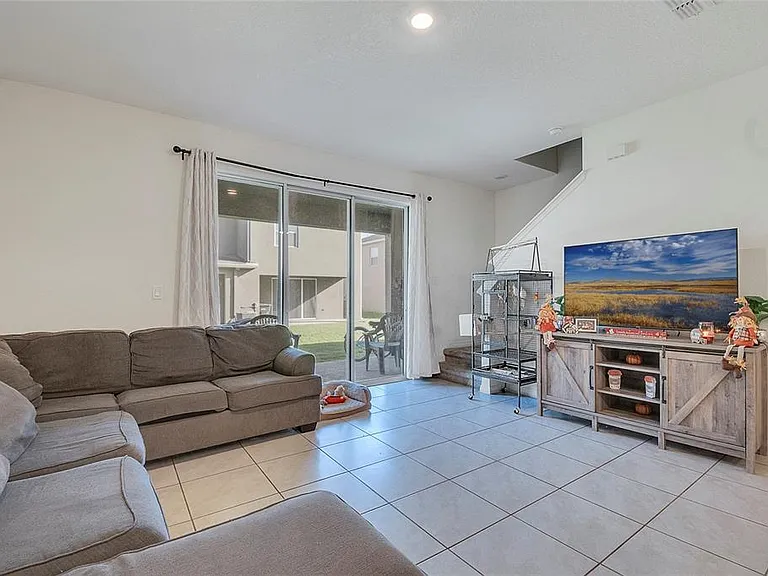 1394 Yellow Finch Dr — Photo 60