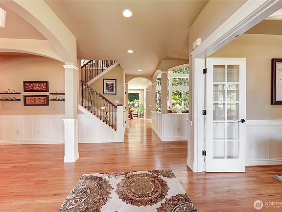 4th image of 12528 3rd Avenue NE
