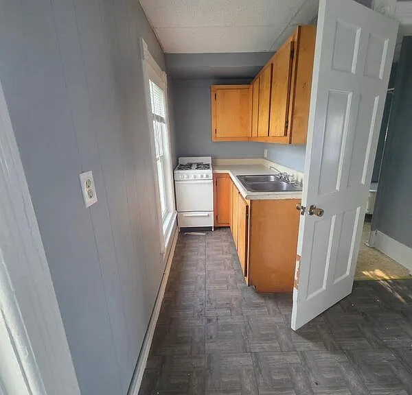 334 Clay St #6 — Photo 6