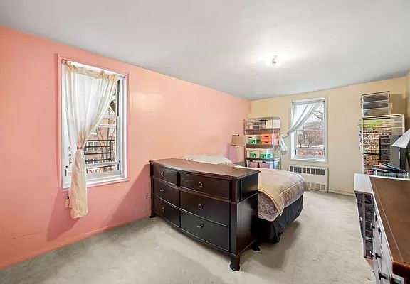 2nd image of 629 Kappock St APT 3L
