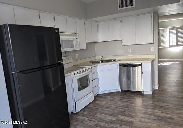 2172 N 1st Ave #25 — Photo 4