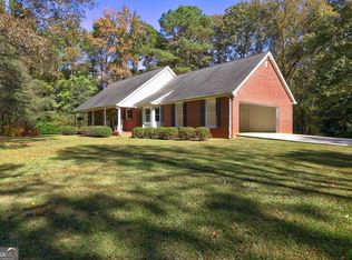 586 Higgins Rd, Jackson, GA 30233