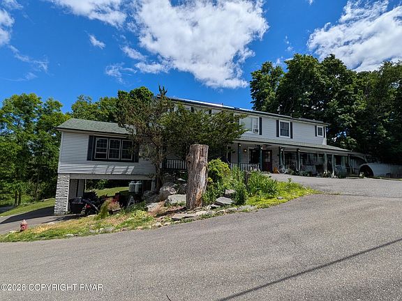 3rd image of 926 Route 390