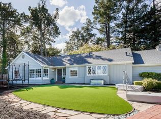 980 Black Mountain Rd, Hillsborough, CA 94010