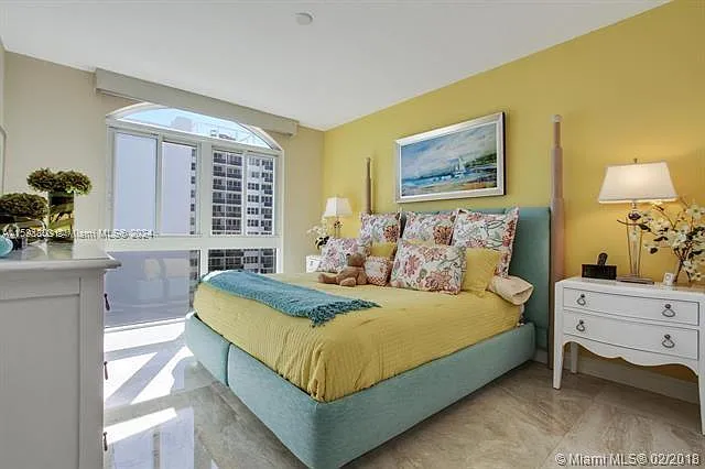 2080 S Ocean Dr — Photo 6
