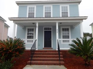 204 Hydrangea St, Summerville, SC 29483
