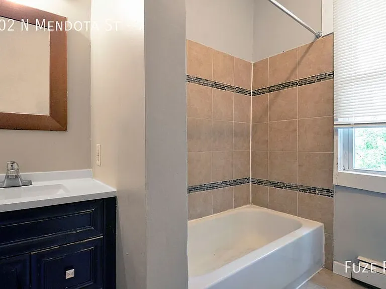 602 Mendota St #7 — Photo 10