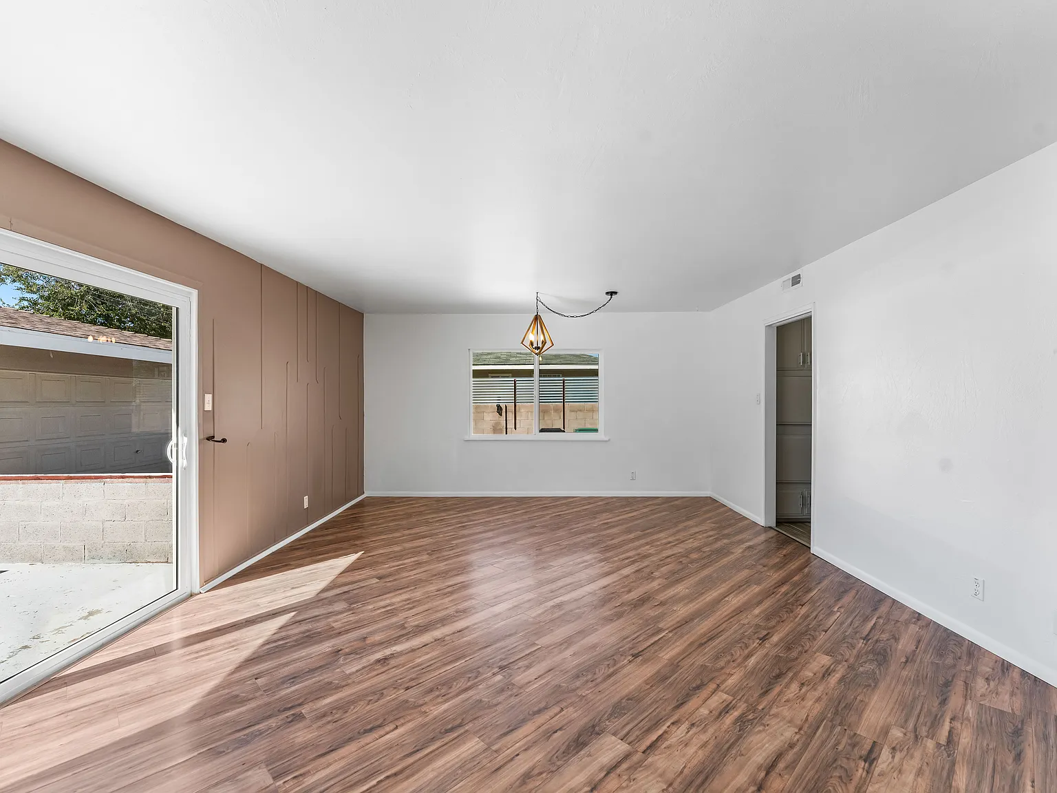 3 bed, 1245 sqft, $2,750 — Photo 4