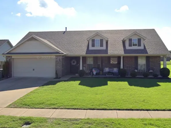 7730 Woodridge Dr, Southaven, MS 38672