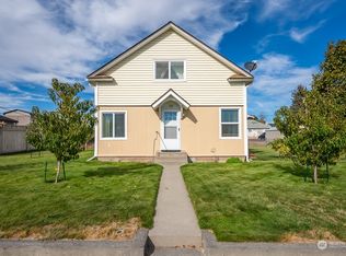 108 W 5th St, Lind, WA 99341