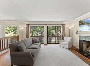 5513 Sweetbriar Dr, Raleigh, NC 27609