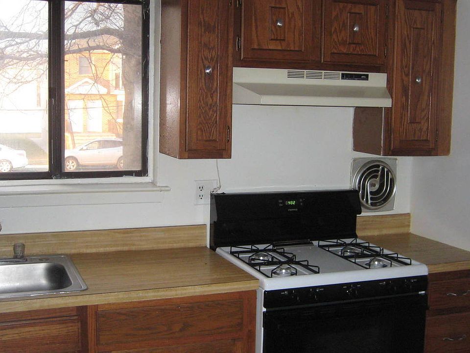 1st image of 15635 77th St #78