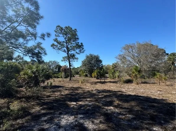 855 S Cabbage Palm St, Clewiston, FL 33440