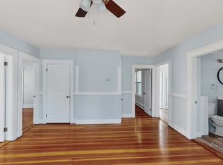 5A Ropes St APT 1, Salem, MA 01970