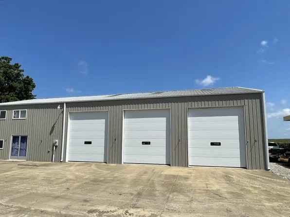 519 Turnpike Rd, Lawrenceburg, TN 38464