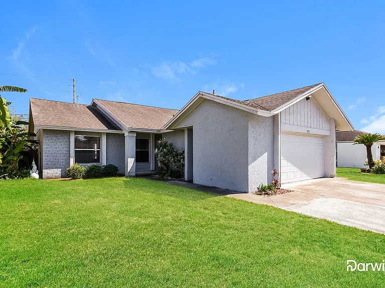 3172 Pinto Dr — Photo 2