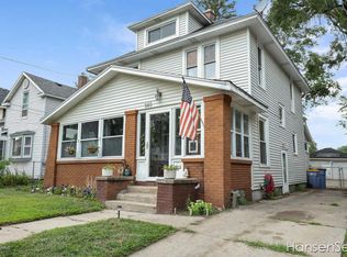 965 Adams St SE, Grand Rapids, MI
