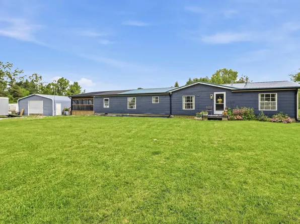 577 E 200 S, Hartford City, IN 47348